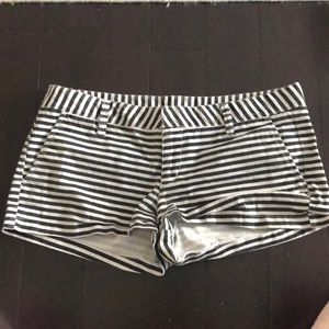 Short, Hurley shorts.
